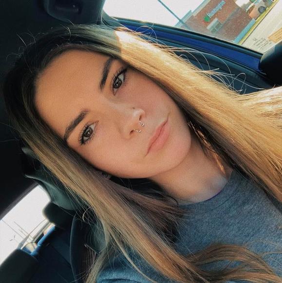 hayleenoellec